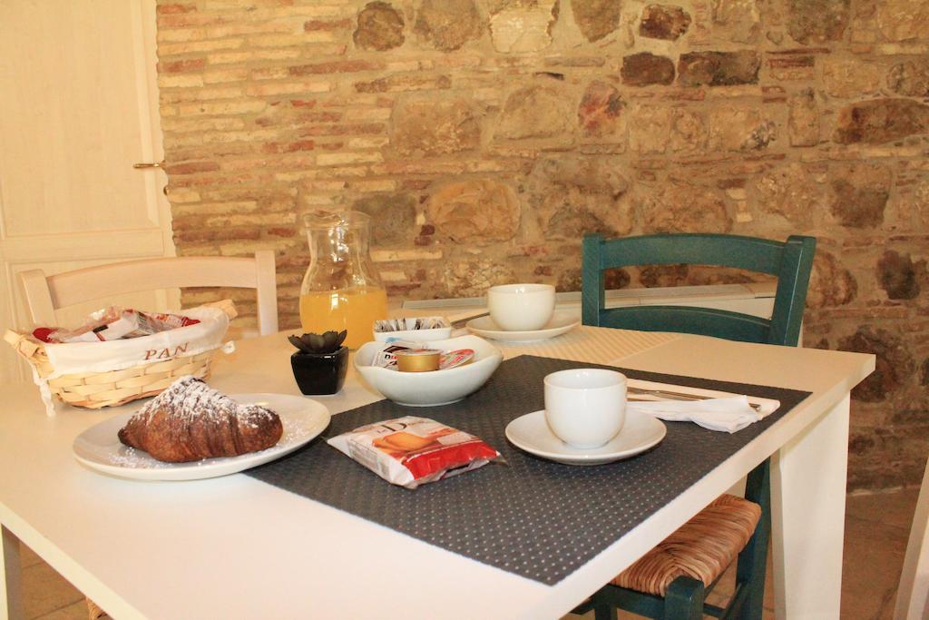 Bed and Breakfast A Casa Nostra Residenza Di Charme à Candela Extérieur photo